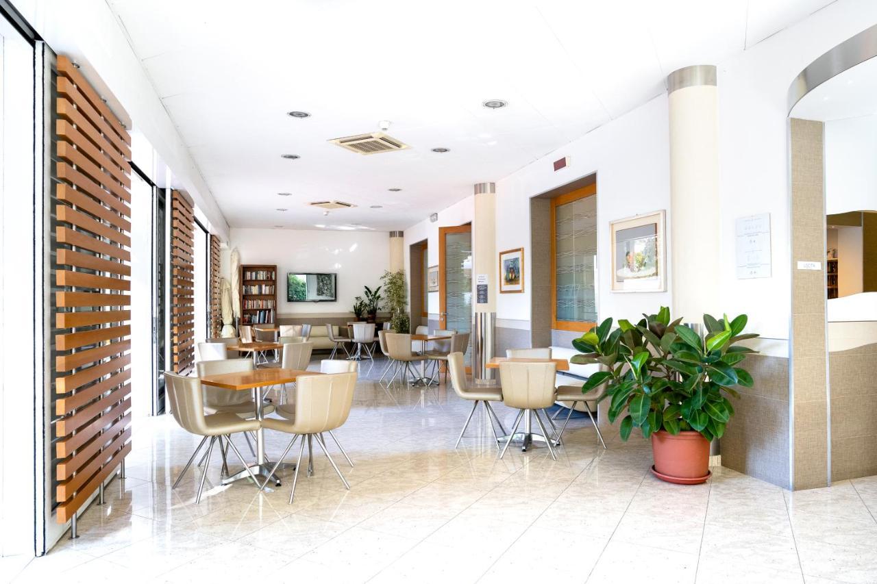 Hotel Angelus Rimini Zewnętrze zdjęcie