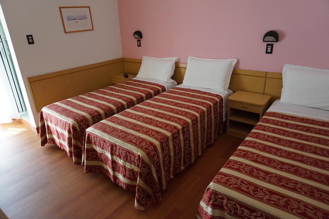 Hotel Angelus Rimini Zewnętrze zdjęcie