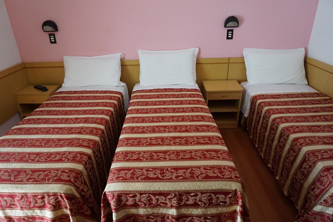 Hotel Angelus Rimini Zewnętrze zdjęcie