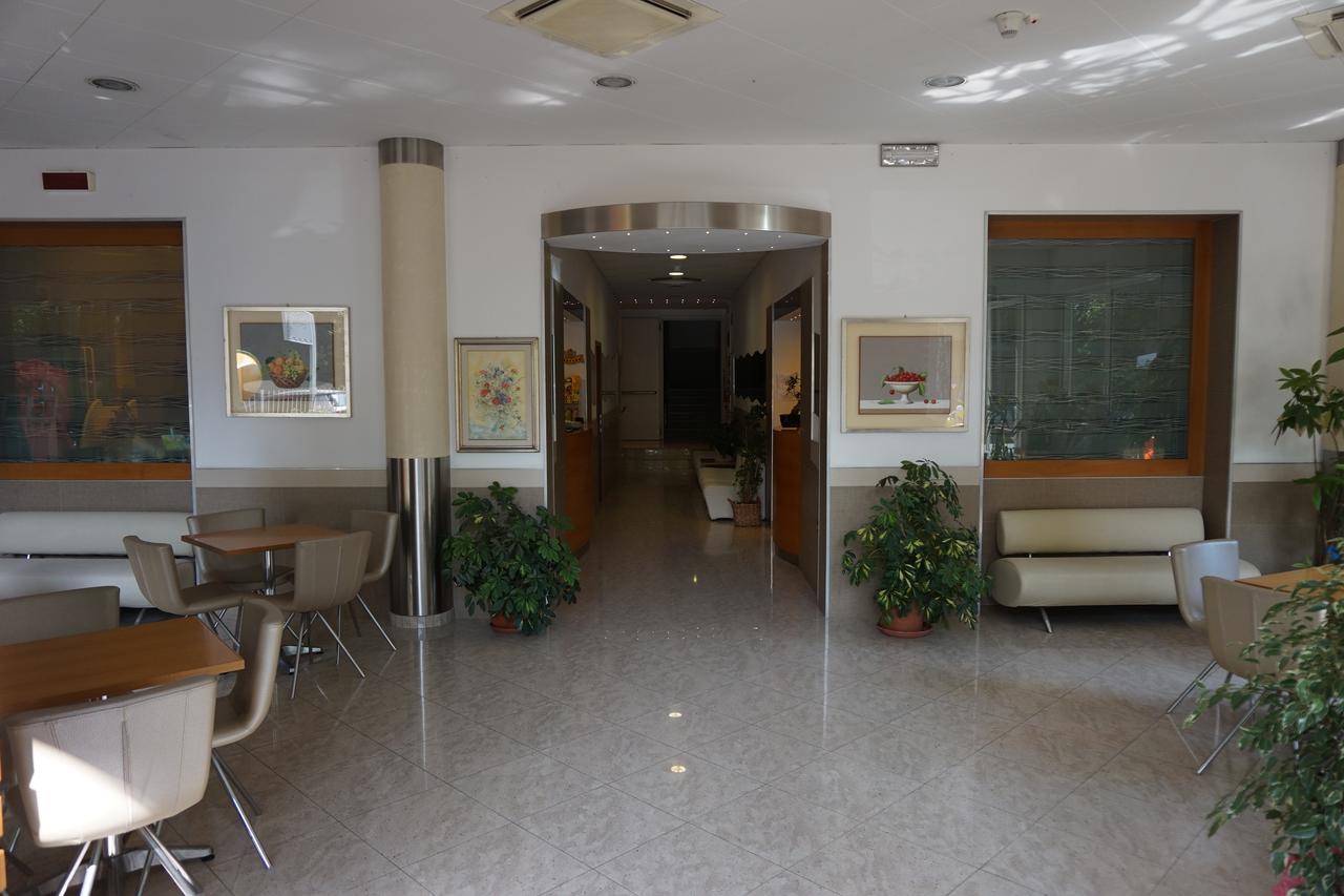 Hotel Angelus Rimini Zewnętrze zdjęcie